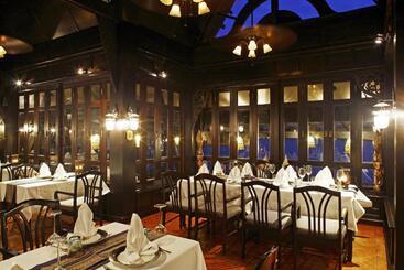 هتل Dusit Thani Laguna Phuket