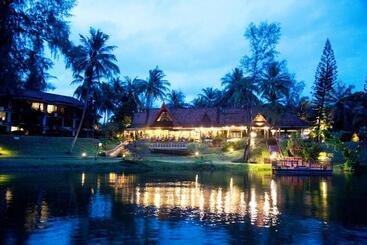 هتل Dusit Thani Laguna Phuket