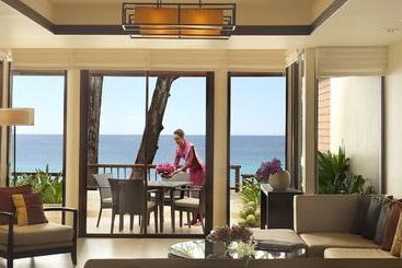 هتل Dusit Thani Laguna Phuket