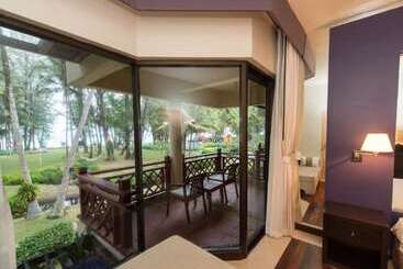 هتل Dusit Thani Laguna Phuket