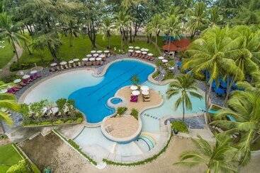 هتل Dusit Thani Laguna Phuket