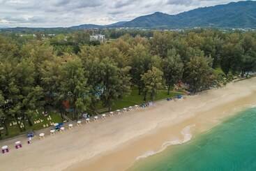 هتل Dusit Thani Laguna Phuket