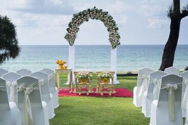 هتل Dusit Thani Laguna Phuket