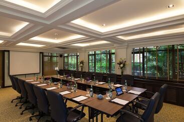هتل Dusit Thani Laguna Phuket
