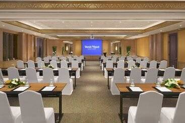 هتل Dusit Thani Laguna Phuket