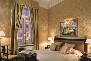 ホテル Grand  Europe, A Belmond , St Petersburg