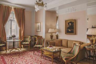ホテル Grand  Europe, A Belmond , St Petersburg