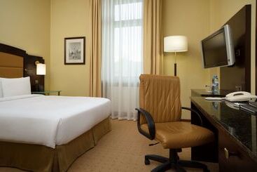 هتل Hilton Moscow Leningradskaya