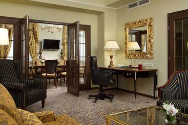 酒店 Hilton Moscow Leningradskaya