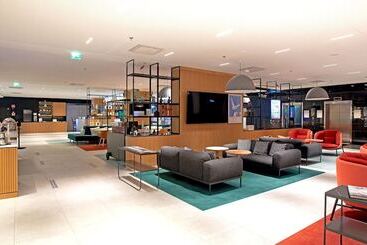 هتل Holiday Inn Helsinki   Expo, An Ihg
