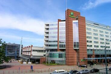 هتل Holiday Inn Helsinki   Expo, An Ihg
