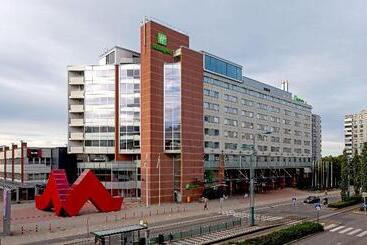هتل Holiday Inn Helsinki   Expo, An Ihg