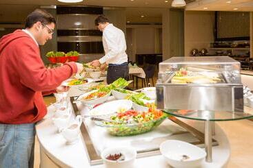 هتل Holiday Inn Yanbu, An Ihg