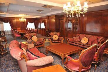 هتل Intourist Palace Batumi