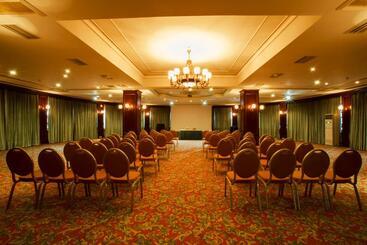 هتل Intourist Palace Batumi