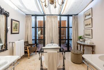 Lanzerac Hotel & Spa