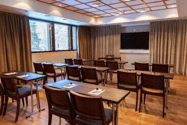 Lapland Hotels Sky Ounasvaara