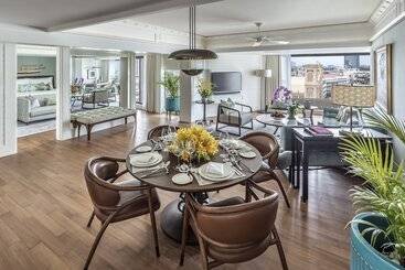 هتل Mandarin Oriental, Bangkok