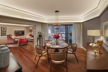 هتل Mandarin Oriental, Bangkok