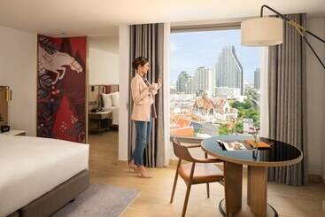 Montien Hotel Surawong Bangkok - Bangkok