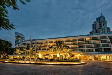 Mövenpick Hotel Bangkok Ploenchit Bdms