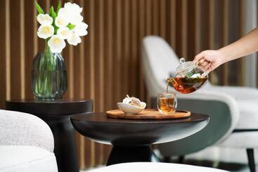 Mövenpick Hotel Bangkok Ploenchit Bdms