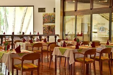 هتل Pestana Miramar Sao Tome