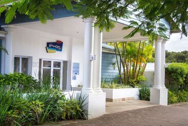 هتل Premier Splendid Inn Bayshore