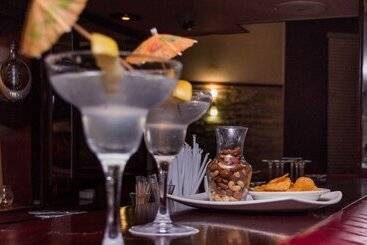هتل Premier Splendid Inn Bayshore