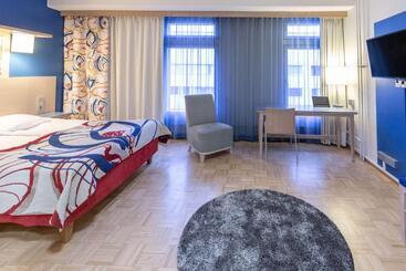 هتل Scandic Hameenlinna City