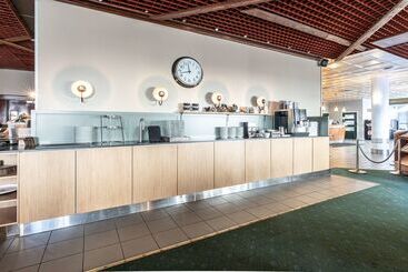 هتل Scandic Oulu Station