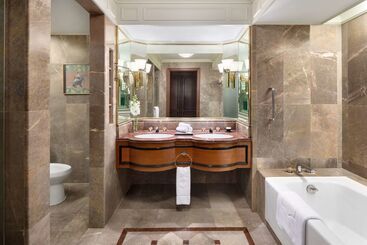 هتل Shangrila Bangkok