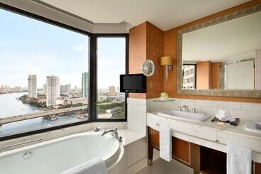 هتل Shangrila Bangkok