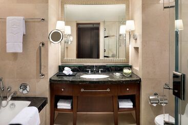 هتل Shangrila Bangkok