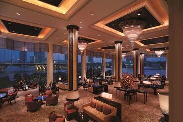 هتل Shangrila Bangkok