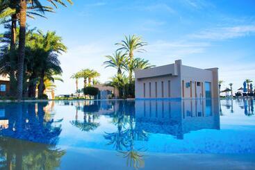 هتل Aqi Skanes Resort