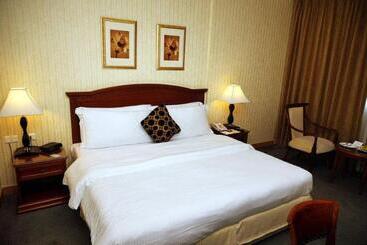 هتل Swiss International Al Hamra  Dammam