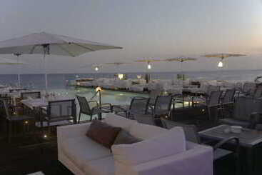 هتل The Sindbad