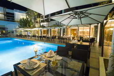 هتل The Sindbad