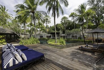 هتل The Slate Phuket