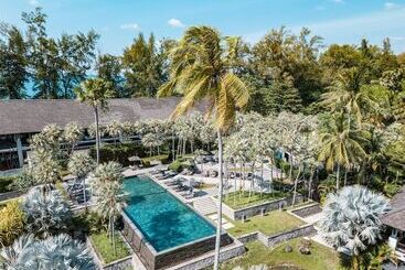 هتل The Slate Phuket