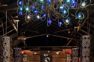 هتل The Slate Phuket