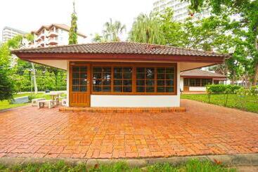 Pattaya Park Beach Resort