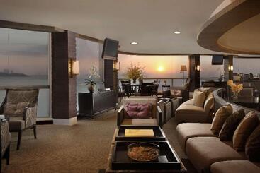 استراحتگاه Dusit Thani Pattaya