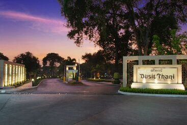 استراحتگاه Dusit Thani Pattaya