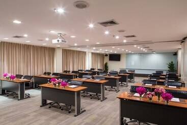 استراحتگاه Dusit Thani Pattaya