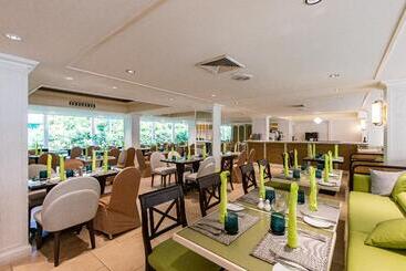 استراحتگاه Dusit Thani Pattaya