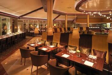 استراحتگاه Naantali Spa