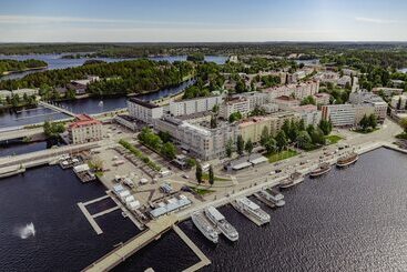 Summer Hotel Tott