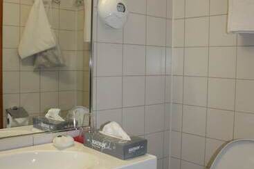 Summer Hotel Tott
